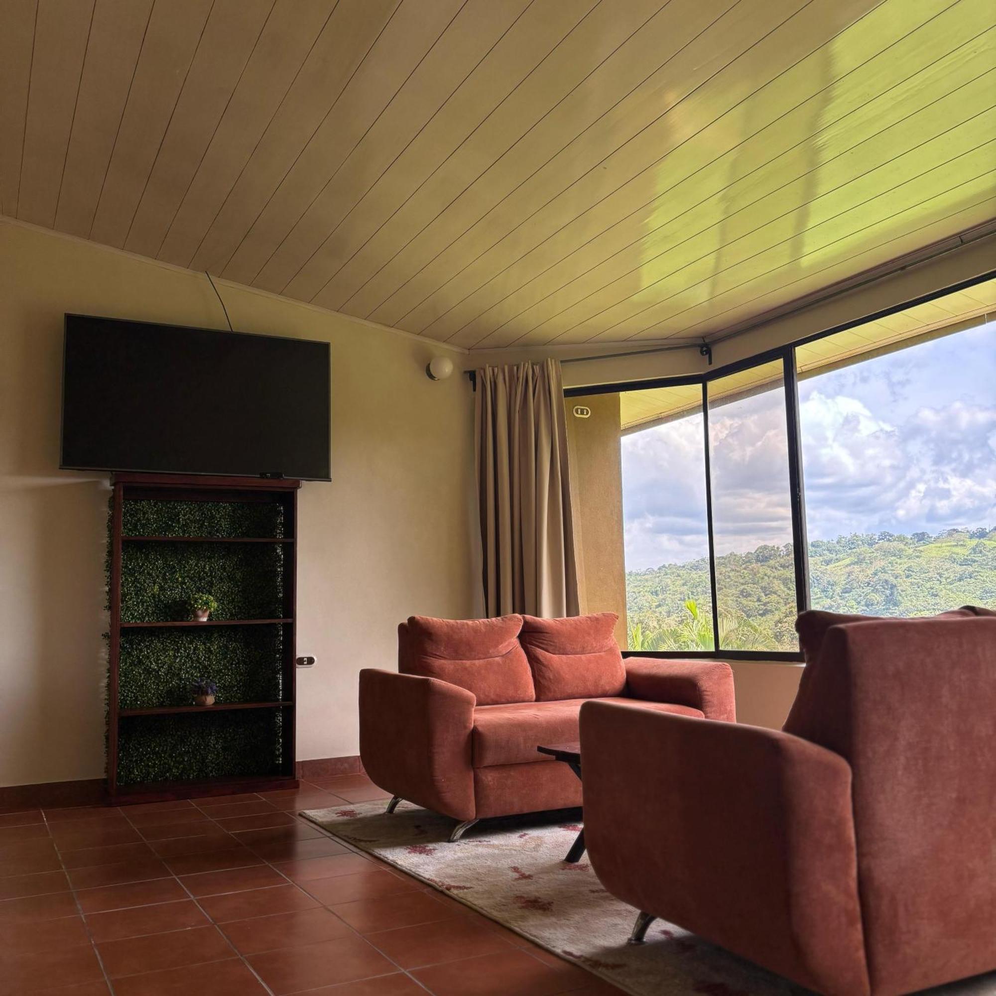 Arenal Roca Lodge & Bungalows La Fortuna 외부 사진