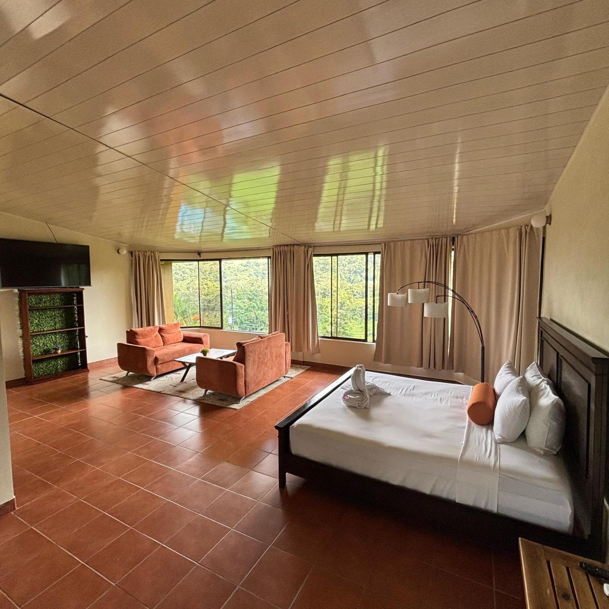 Arenal Roca Lodge & Bungalows La Fortuna 외부 사진